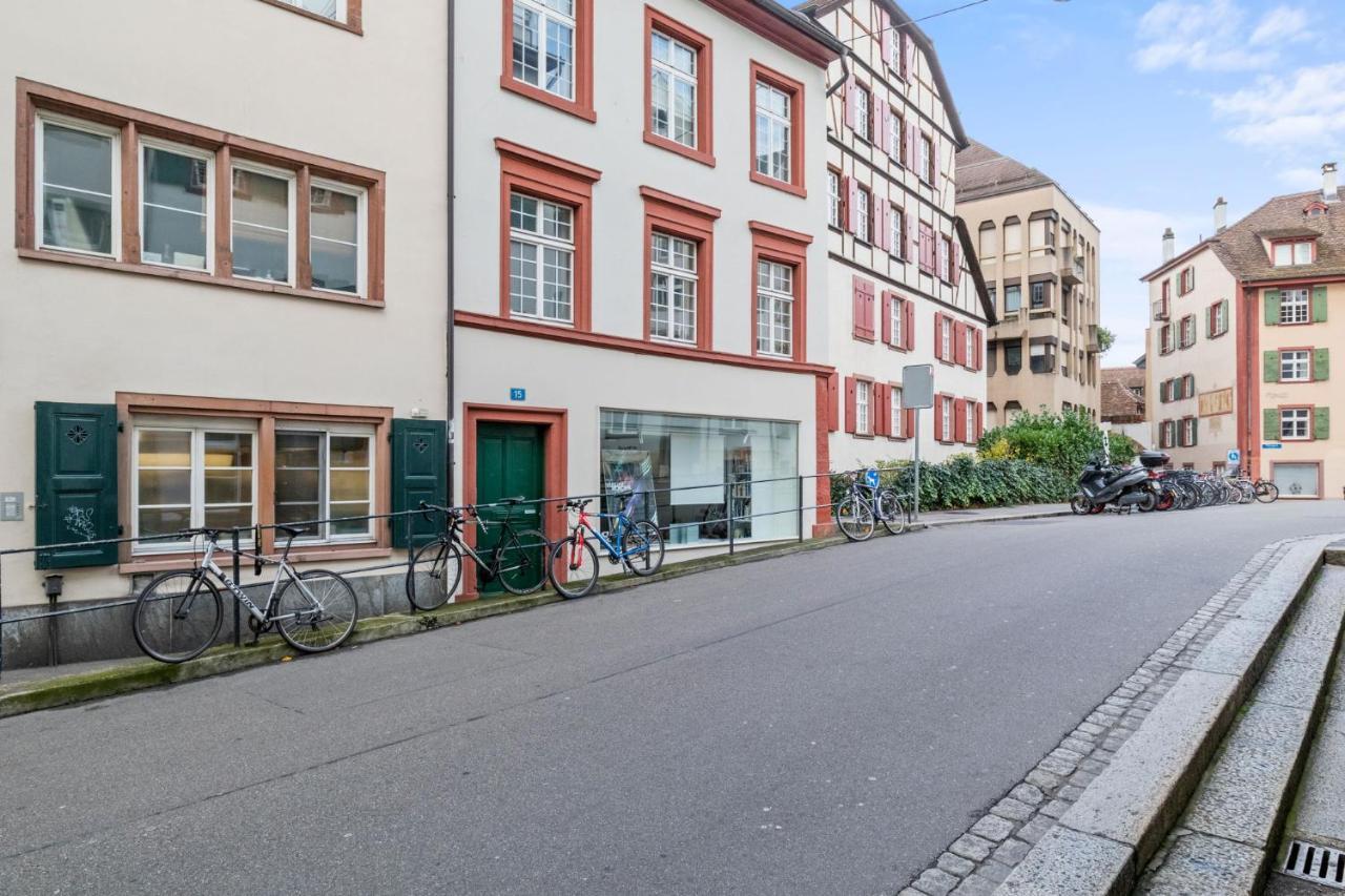 True Basel - Stadtwohnung I Rheinblick 외부 사진